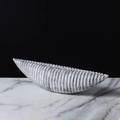 Processing Sea Thread White Vase Resin Crafts for Indoor Home Decoration - Image 4