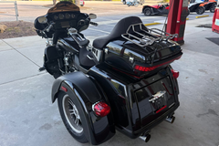 2017 HARLEY-DAVIDSON TRI GLIDE ULTRA - Image 2