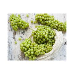 Buy fresh seedless grapes best price for wholesalers available in red green and black varieties - Image 3