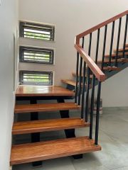 Glass Railing, 12 mm Glass Thickness 12 mm Application Staircase Material Stainless Steel Mounting Type Floor Mounted System Type Baluster / - Image 3