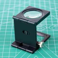 LED-Illuminated Magnifying Glass 10X for Screen Printing N.W 98g Color Black Origin China Handle Metal Shape Rectangle Lens Diameter 28mm - Image 2