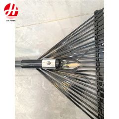 Teeth Wood Handle Steel Garden Rake MOQ 500PCS Origin China Scope Gardens HS Code 82013000 Shape Sharp Rake OEM OEM - Image 2