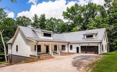 Farmhouse Construction Service Service Mode Onsite Farmhouse Type Modern Service Provider DDM & Co Payment Mode - Image 1