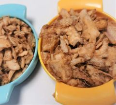 Chinese Fried Onion Slices with Free Sample MOQ 500kg Size 3-5cm Type Fried Color Brown Moisture 6% Origin China Shape - Image 1