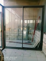 Aluminium Slim Glass Partition Brand Corinzo Pattern Plain Color Transparent Features Slim Glass Partition Country of Origin Made in - Image 5