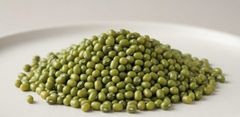 Green Mung Beans - Image 1