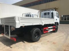 Dongfeng Small 4X4 General Cargo Truck Transport Delivery Truck - Image 6