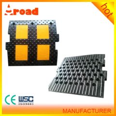 High Quality Traffic Recycled Rubber Car Ramps Curb Ramps Rubber Speed Bump - Image 3