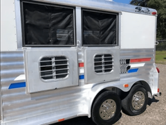 Two Horse Trailers / 2004 4 Star gooseneck - Image 5