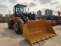 Zl50gn Wheel Loader 5ton Loading Capacity - Image 2