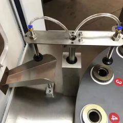 Rotary Coffee Pod Filling and Sealing Machine with Vacuum Feeding System - Image 5