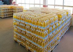 Refined sunflower oil/ Edible Cooking oil  Grade 100 % refined Place of Origin brazil Packaging 1L,2L, 3L, 5L, 10L, 15L, 18L, 20L, - Image 1