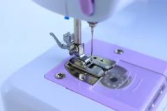 New Style Portable Electric Sewing Machine Plug-in High Quality Easy to Operate Electric Sewing Machine - Image 5
