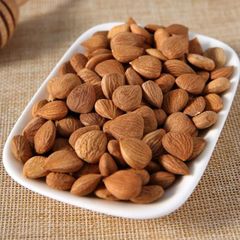 Wholesale Bulk Dried AD Processed Raw/Roasted Almonds Grade a Vacuum Pack 2 Year Shelf Life - Image 1