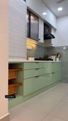Glossy Acrylic Glass Kitchen Shutter Position Interior Finish Type Glossy Surface Finish Glossy Surface Appearance - Image 2