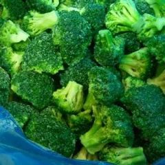 Premium Frozen Broccoli - Super Quality Green Vegetable HS Code 0710809090 Production Capacity 2000 Mts Transport Package - Image 6