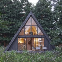 High-End a Frame Prefab Cabin Prefabricated Hotel Unit Featuring Modern Wooden Structure for Outdoor Resorts and Vacation Parks - Image 3