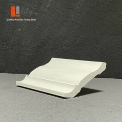 Light Weight Plastic Products Vinyl PVC Moulding Crown Trim Profile 0k6Vk5 - LILY INDUSTRIES CO., LTD.