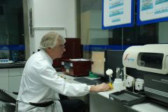 Gas Chromatograph Mass Spectrometer Gc-Ms - Image 5