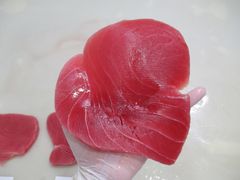 Premium Frozen Yellowfin Tuna Loins (Thunnus albacares) - Sashimi Grade - Image 3