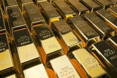 Premium Precious Metal Gold Bars With Refined Finish Clear Weight Specifications And Professional Presentation - Image 2