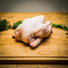 Premium Quality Halal Frozen Whole Chicken for Export – product photo 2, product detail gallery