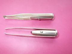 Tweezer - Image 1