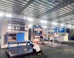 Vacuum Forming Machine for Producing Food Storage Containers, Pizza Storage Containers - Image 4