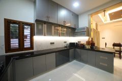 Wooden Modular Kitchen Material Wooden Appearance Antique Kitchen Design - Image 1