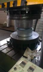 Four-Column Hydraulic Press Machine with Core Pressure Vessel Component Final Form Plate Welding - Image 6