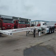 Durable 3-Axle 20FT 40FT Shipping Chassis Semi Trailer Tread 1820mm Shape Flatbed Condition New Material Steel Origin - Image 2