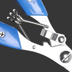 Lightweight Mini Lure Pliers with Ergonomic Grip Design - Image 2