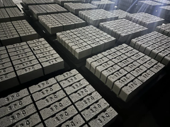 Fly Ash Bricks Finish Smooth Strength Superior Durability Durable Size 9 × 4.5 × 3 Inches Material Fly Ash And Cement Eco Friendliness - Image 1