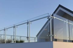 Balcony Glass Railing, For Construction Design Bar Material Glass Position Balcony Size/Dimension 4 Ft Glass Thickness 8 - Image 3