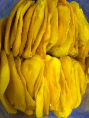 WHOLESALE FACTORY PRICE GOOD QUALITY HOT SALE SLICED DRIED MANGO WITH SUGAR VIETNAM - Image 3