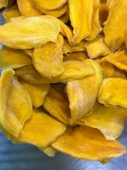 WHOLESALE FACTORY PRICE GOOD QUALITY HOT SALE SLICED DRIED MANGO WITH SUGAR VIETNAM - Image 5