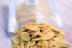 HOT SELLING : DRIED BANANA DRIED FRUIT with delicious Vietnamese flavor does NOT affect health, Suitable for all ages – product photo 5, product detail gallery