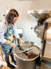 Green Arabica Coffee High Quality Arabica Green Coffee packaging customization at Attractive Price from Viet Coffee branch - Image 4