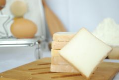 Cream biscuits Type Cookie Shape Square Texture CRISPY Brand Name JIDO Model Number X39 Weight (kg) 0.25 Flavor Cream, - Image 2