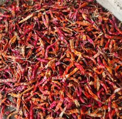 Teja Red Chilli Packaging Details 25/50Kg Place of Origin Andhra Pradesh, - Image 3
