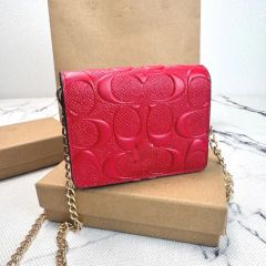 Medium Corner Zip Wallet in Signature Leather Red CV414 Outlet New Wallets - Image 4