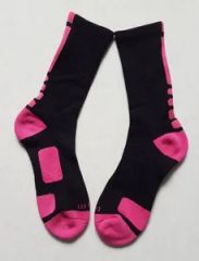 Wholesale High Quality Custom Dri Fit Elite Basketball Socks - Image 2