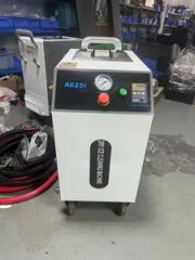 Brown Industrial Dry Ice Cleaning Machine Vibration Ice Conveyor Washing Printing Industry Shoe Mould Power Industry Petrochemical Industry Aerospace Industry - Image 3