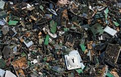 High Quality Circuit Board Scrap / PCB Scrap / Electronic Waste Scrap / Mixed Computer & Electronic Circuit Boards Avail - Image 2