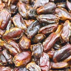 Whole Pitted Dates – product photo 1, product detail gallery