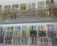 Writing Instruments Promotional Gift Key Shaped Ball Pens with Customized Logo - Image 5