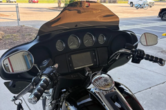 2017 HARLEY-DAVIDSON TRI GLIDE ULTRA - Image 4