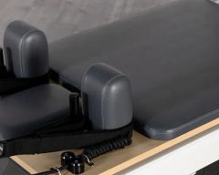 2025 Yoga Reformer Manufacturer White Aluminum Alloy Folding Pilates Reformer for Home Studio - Image 5