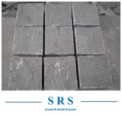 Kerbstone Cube Paving Stone Shape Paver Origin China Form Kerbstone CAD Design Yes Model NO. srsps Technics Natural Specification - Image 1