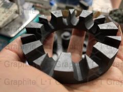 Isotropic Pressure Graphite Mold Used for Diamond Core Drilling - Image 1